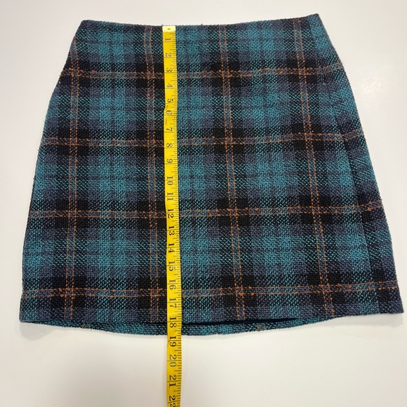 LOFT Tweed Skirt - Picture 3 of 6